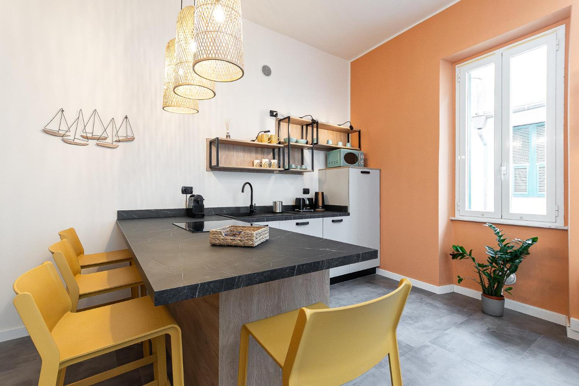 Loano Centro Storico Appartamento Loft Con Parcheggioprivatogratuito Εξωτερικό φωτογραφία