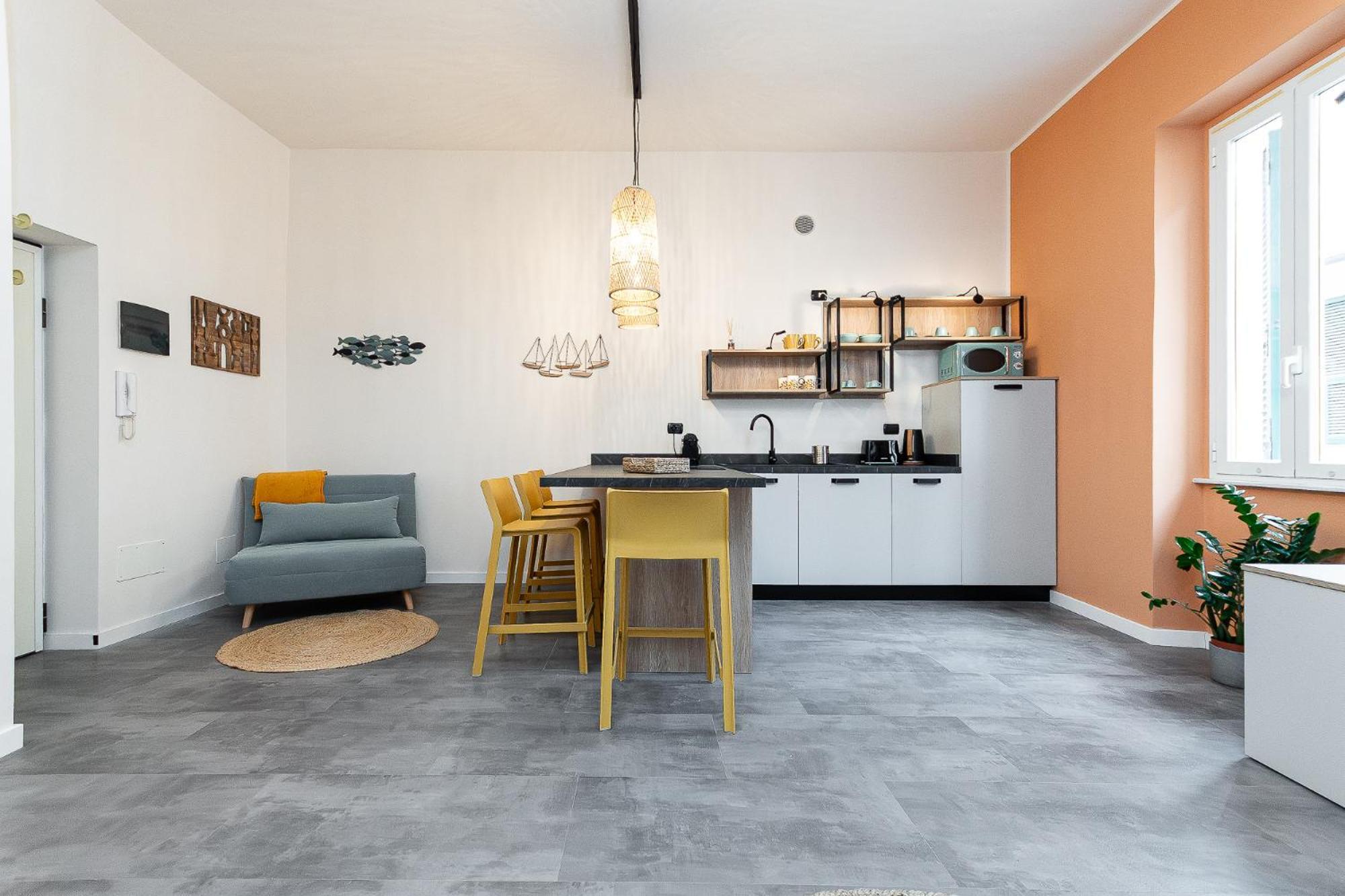 Loano Centro Storico Appartamento Loft Con Parcheggioprivatogratuito Εξωτερικό φωτογραφία